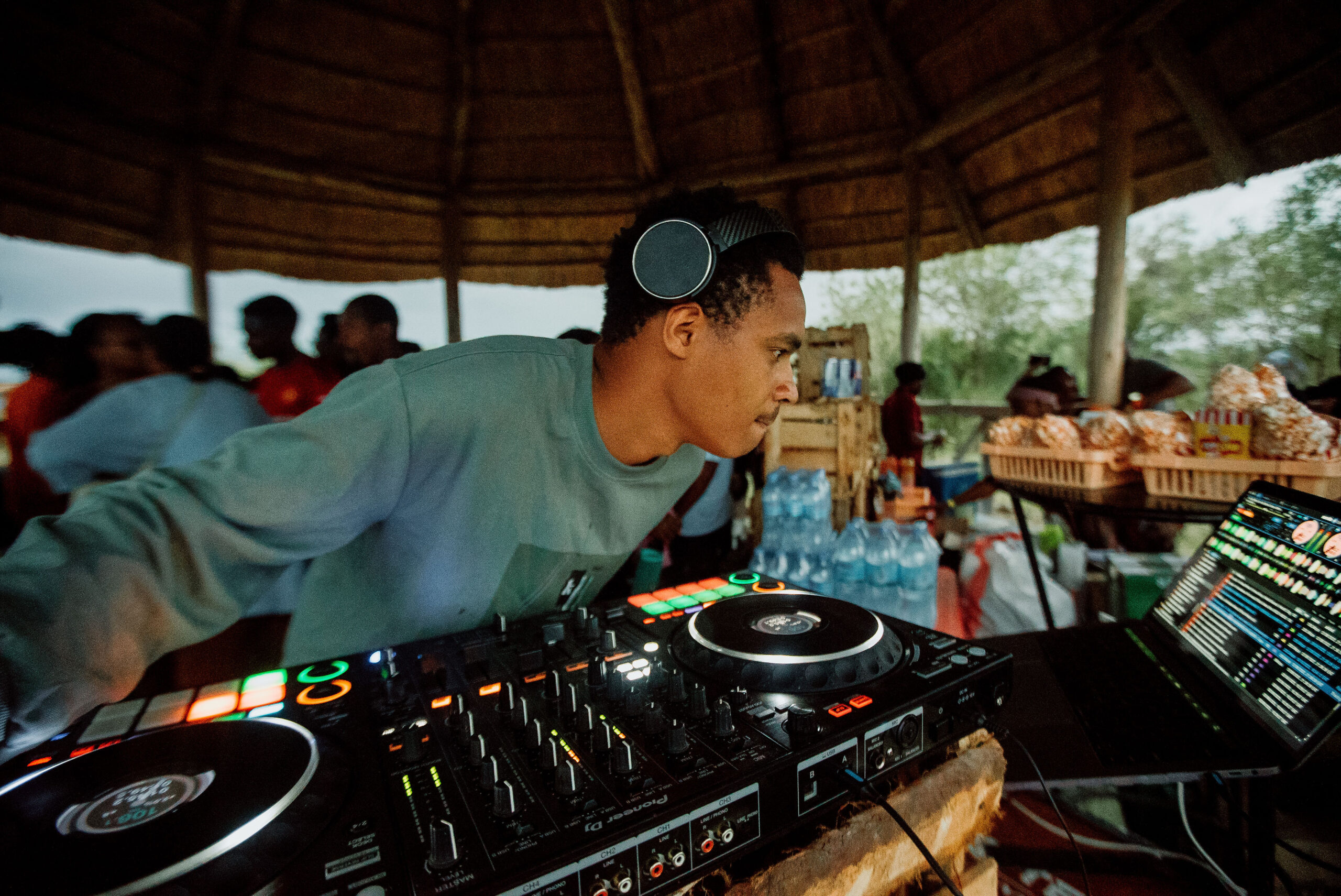 DJ KIsheru jungle party
